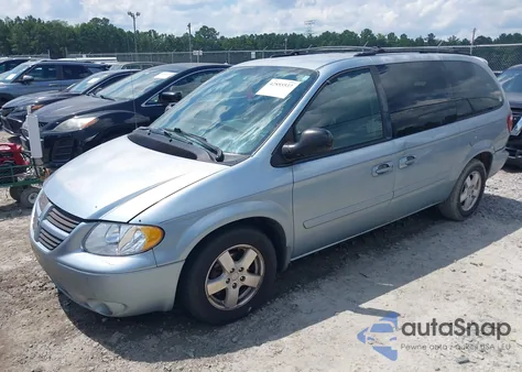 2005 Dodge Grand Caravan Sxt z USA, uszkodzony, nr VIN 2D4GP44L85R114074